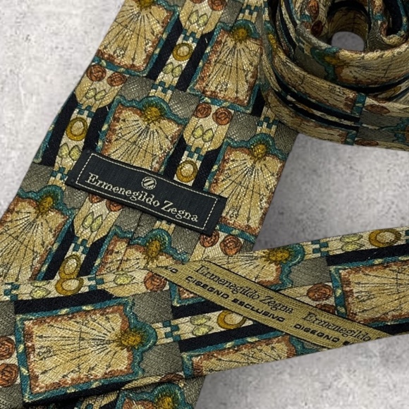 ERMENEGILDO ZEGNA Gray/Beige Geometric Art Silk LUXURY Tie ITALY - Picture 4 of 7
